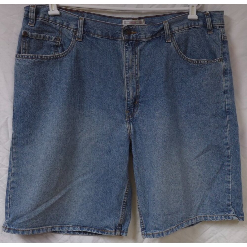 Levi Strauss Signature Mens 42x11 Medium Wash Five Pocket Bermuda denim Shorts
